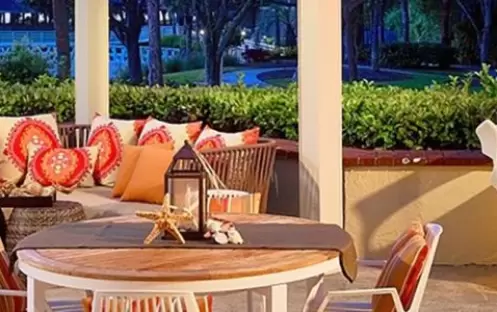 Bayley’s Bar and Terrace